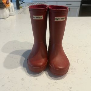 Red toddler size 8 hunter boots